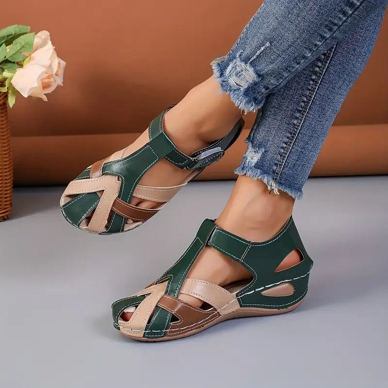 【⏰¡60% de descuento hoy! ¡No te lo pierdas!】Nuevas sandalias de cuero cómodas 2026✅ Diseño de punta ancha + ajuste de velcro + suela resistente antideslizante + 🔴Soporte de arco multipunto